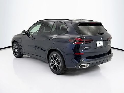 Used 2026 BMW X5 xDrive50e w/ M Sport Package AWD/4WD image 7
