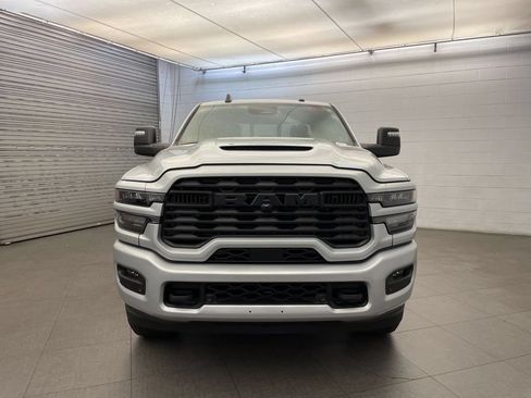 New 2026 RAM 2500 Tradesman AWD/4WD image 6