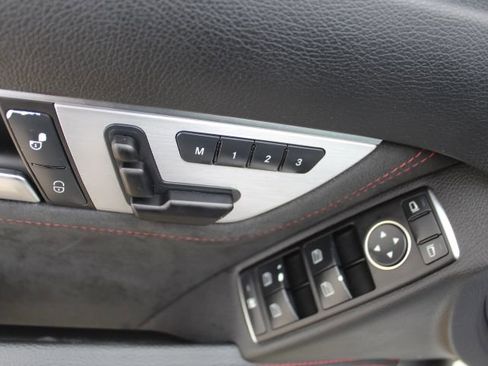 Used 2013 Mercedes-Benz C 250 Sedan image 14