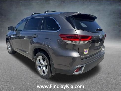 Used 2019 Toyota Highlander Limited image 5