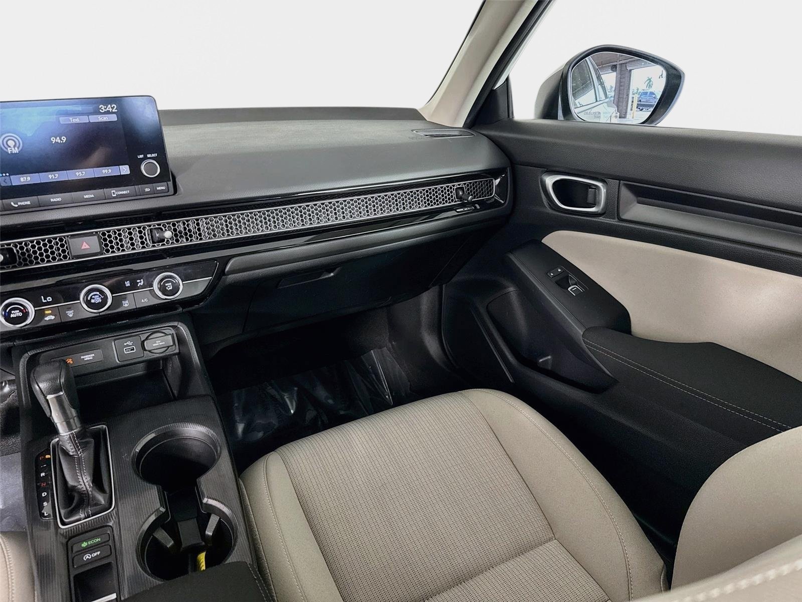 Used 2023 Honda Civic LX image 22