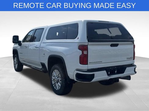 Used 2022 Chevrolet Silverado 2500 High Country w/ Technology Package AWD/4WD image 8
