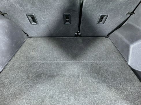 Used 2023 Chevrolet Equinox RS FWD image 62
