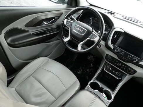 Used 2020 GMC Terrain SLT image 9