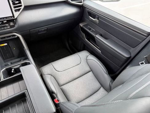 Used 2022 Toyota Tundra Limited w/ Power Package AWD/4WD image 24