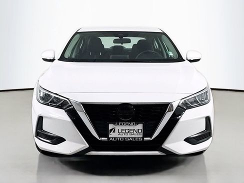 Used 2023 Nissan Sentra SV image 2