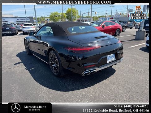 Used 2022 Mercedes-Benz SL 55 AMG 4MATIC image 9
