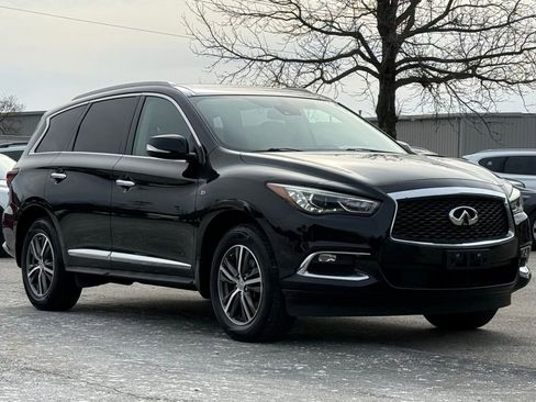 Used 2019 INFINITI QX60 Luxe w/ Essential Package AWD/4WD image 7