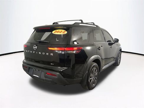 Used 2022 Nissan Pathfinder SV image 5