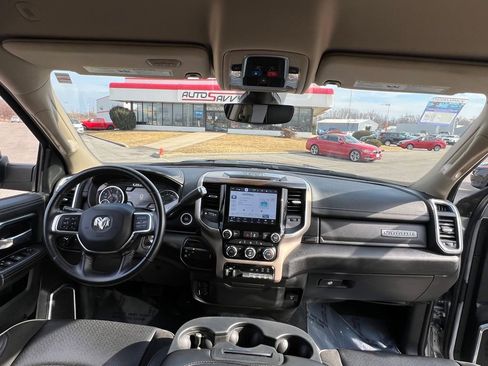 Used 2022 RAM 2500 Laramie w/ Body Color Bumper Group image 32