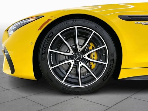 Used 2022 Mercedes-Benz SL 55 AMG 4MATIC image 11