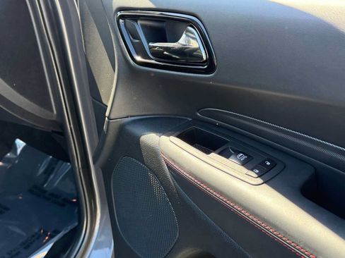 Used 2023 Dodge Durango GT AWD/4WD image 31