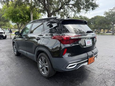 Used 2023 Kia Seltos S FWD image 4
