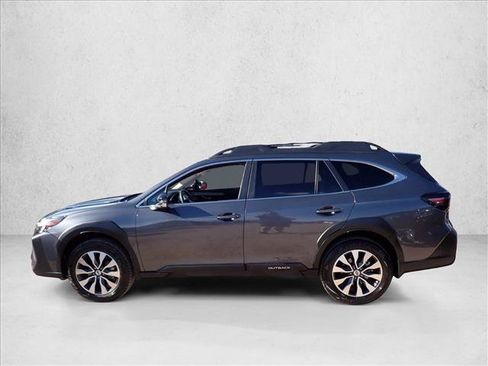 Used 2024 Subaru Outback Limited AWD/4WD image 2