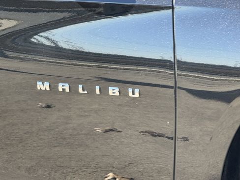 Used 2024 Chevrolet Malibu LT image 4