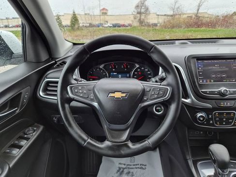 Used 2024 Chevrolet Equinox LT FWD image 18