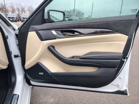 Used 2018 Cadillac CTS Luxury image 15