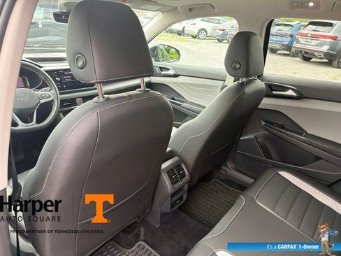 Used 2024 Volkswagen Taos SEL AWD/4WD image 10