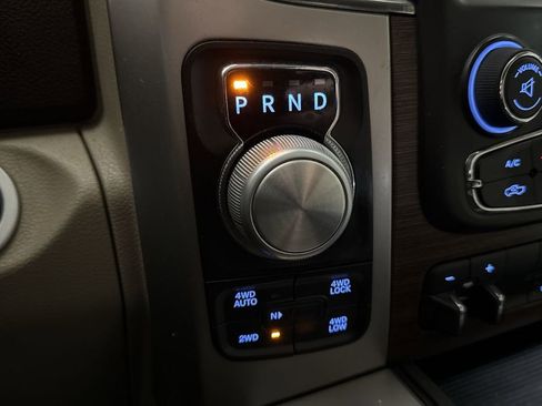 Used 2018 RAM 1500 Laramie w/ Convenience Group image 17