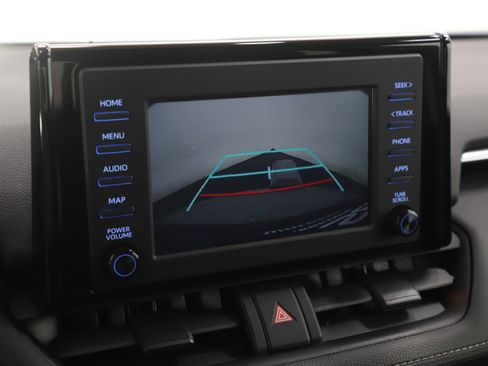 Used 2019 Toyota RAV4 LE w/ All Weather Liner Package image 28