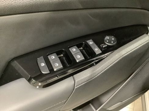 Certified 2025 Kia Sportage EX w/ Premium Package image 17