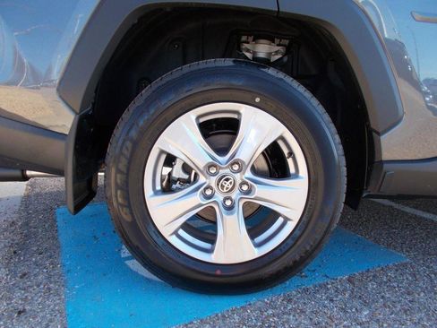 Certified 2025 Toyota RAV4 XLE w/ Convenience Package image 7