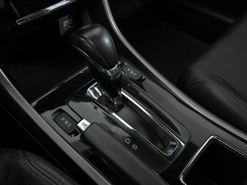 Used 2017 Honda Accord Sport Special Edition image 30