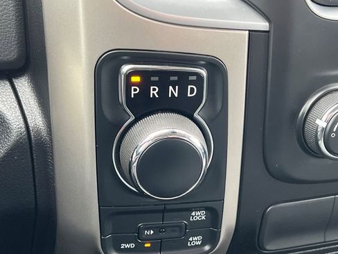 Used 2018 RAM 1500 Classic SLT image 18