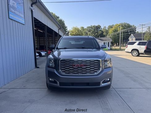 Used 2019 GMC Yukon Denali w/ Denali Ultimate Package RWD image 12