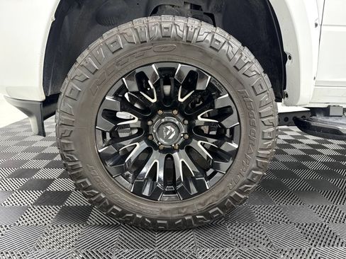 Used 2023 RAM 2500 Big Horn w/ Night Edition AWD/4WD image 15