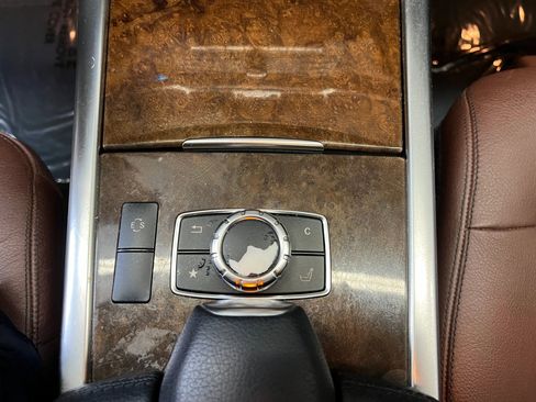 Used 2016 Mercedes-Benz E 350 4MATIC Sedan image 22