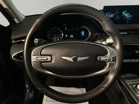 Used 2025 Genesis GV70 2.5T image 13