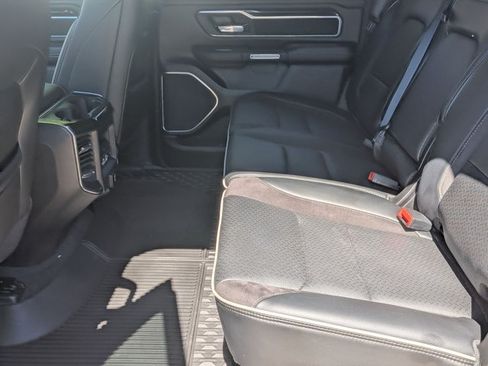 Used 2022 RAM 1500 Laramie AWD/4WD image 14