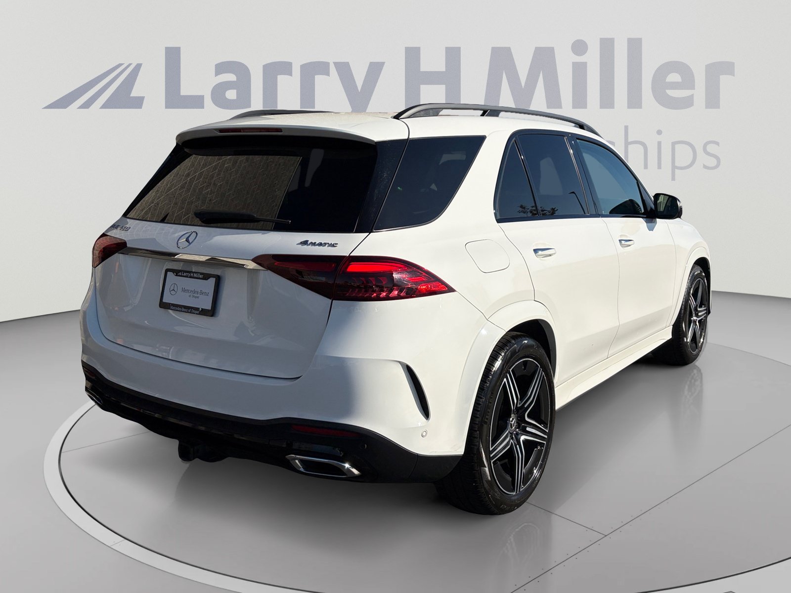Certified 2024 Mercedes-Benz GLE 450 4MATIC image 5