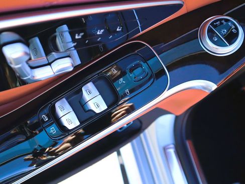 New 2026 Mercedes-Benz S 580 4MATIC Sedan image 19