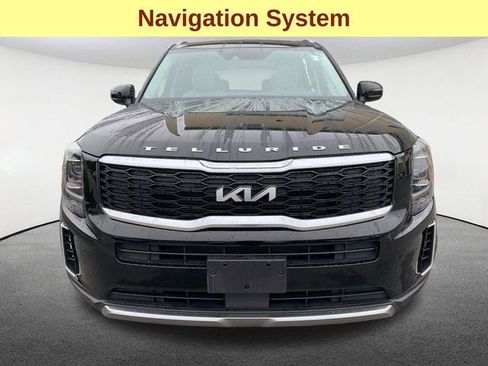 Used 2022 Kia Telluride S image 4