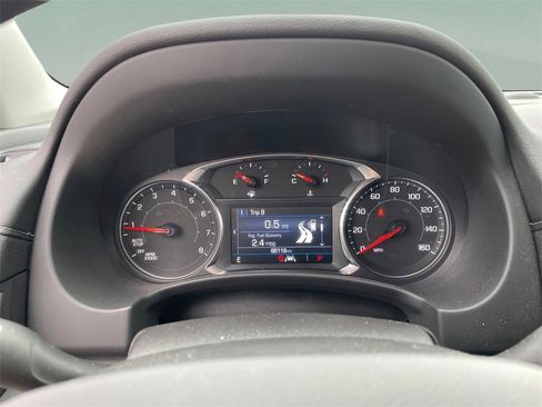 Used 2023 GMC Terrain SLE w/ Driver Convenience Package image 21