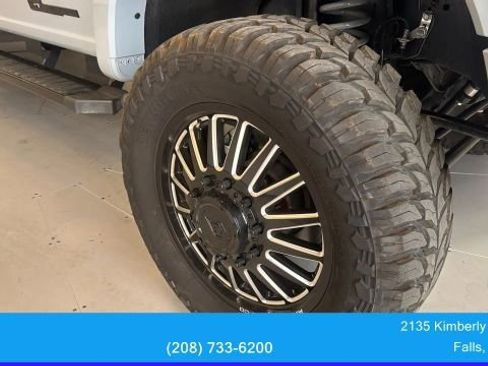 Used 2025 Ford F450 Lariat w/ FX4 Off-Road Package AWD/4WD image 2