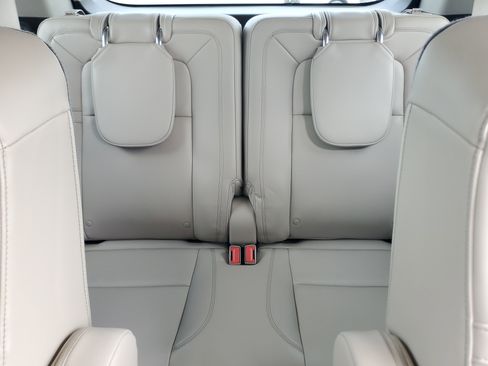 Certified 2023 Lincoln Aviator Reserve w/ Elements Package Plus AWD/4WD image 20
