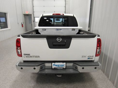 Used 2019 Nissan Frontier SV w/ Value Truck Package AWD/4WD image 12