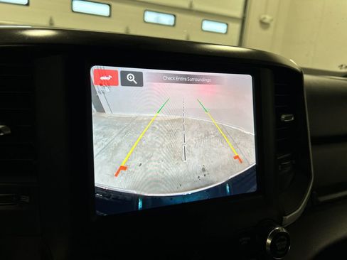 Used 2024 RAM 2500 Big Horn w/ Bed Utility Group image 25