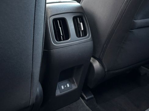 Used 2025 Hyundai Tucson SEL image 24