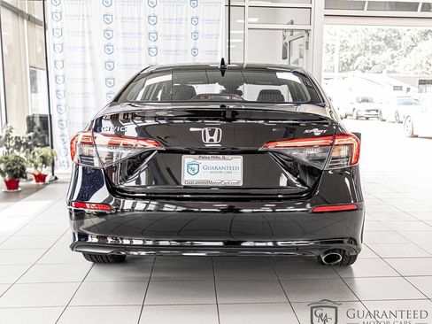Used 2024 Honda Civic Sport image 14