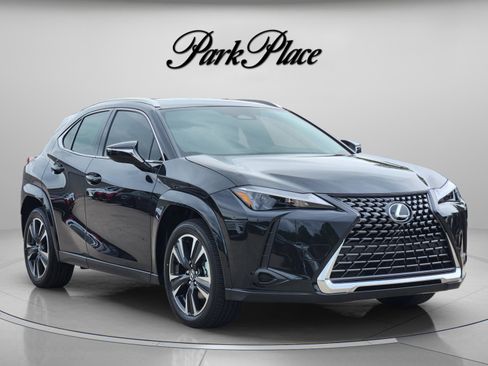 New 2026 Lexus UX 300h FWD image 4