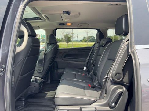 Used 2026 Honda Odyssey Elite image 11