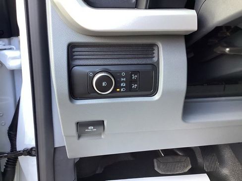 New 2026 Ford F350 XL w/ XL Chrome Package image 19