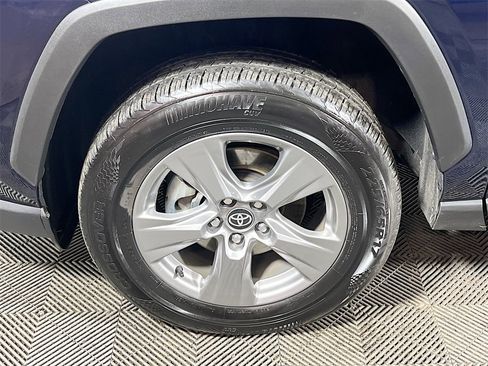 Certified 2024 Toyota RAV4 XLE image 28