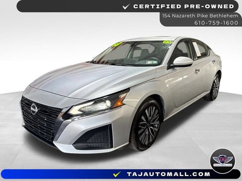 Used 2023 Nissan Altima 2.5 SV w/ SV Premium Package AWD/4WD image 1