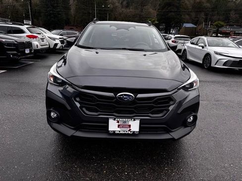 Used 2025 Subaru Crosstrek 2.0i Premium image 3