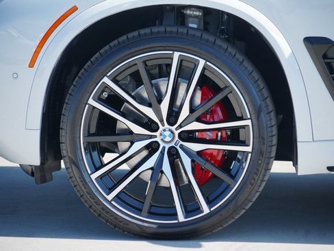 New 2026 BMW X5 sDrive40i w/ M Sport Package RWD image 6